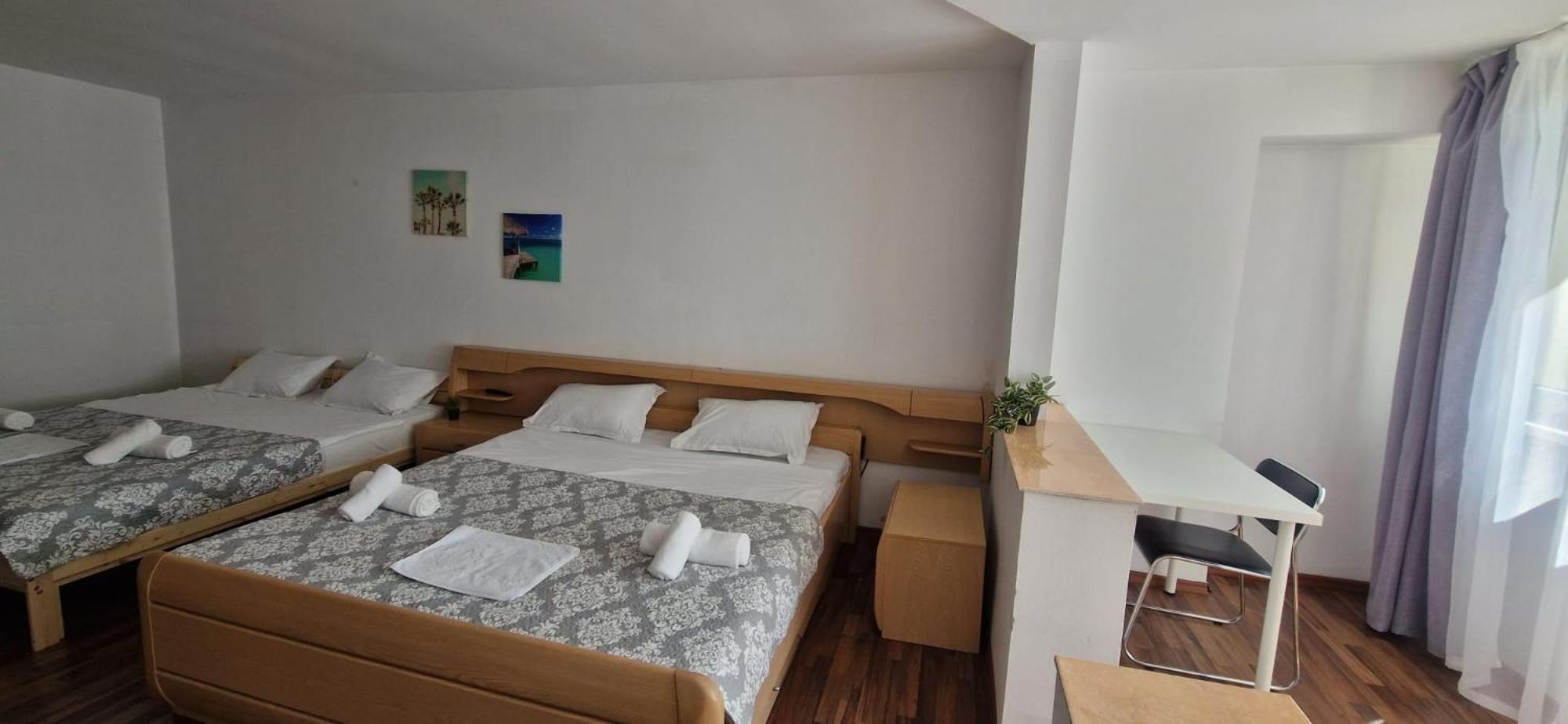 Stephanie Apartment-Centru Civic Брашов Екстериор снимка